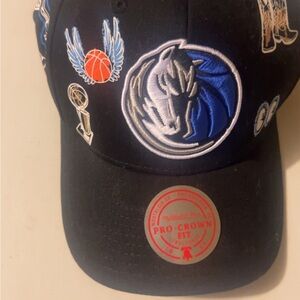Mitchell & Ness Black and Blue NBA Team Hat